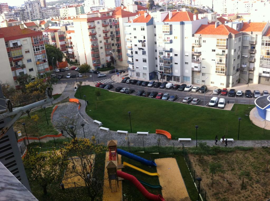In Bed With Lisbon 5N Apartment Amadora Exterior foto